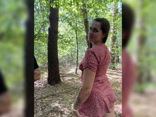 Cherry-viking98 bongacams live cam model
