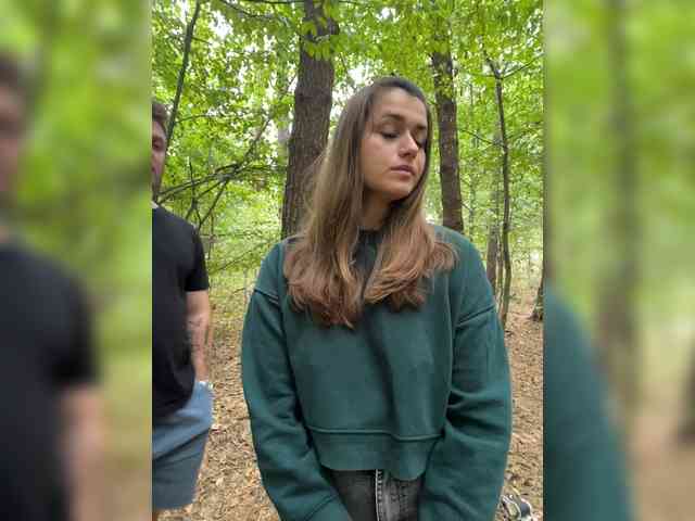 Cherry-viking98 bongacams live cam model