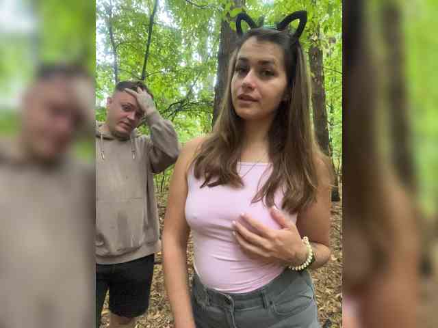 Cherry-viking98 bongacams live cam model