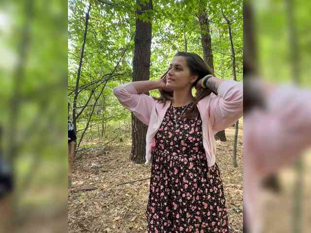 Cherry-viking98 bongacams live cam model