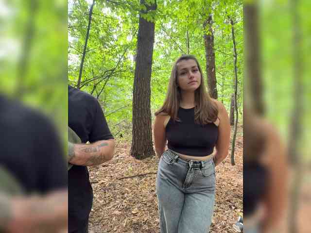 Cherry-viking98 bongacams live cam model