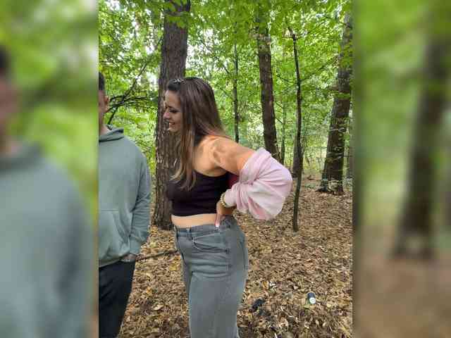 Cherry-viking98 bongacams live cam model