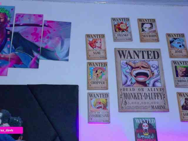 Zaradavis bongacams live cam model