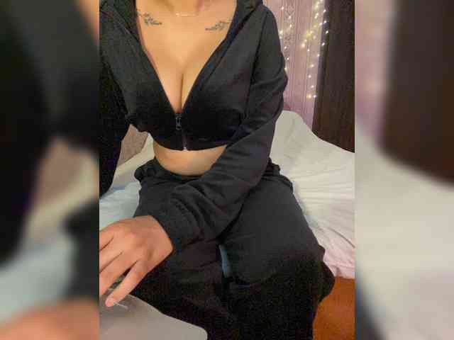 Lollypopp505 bongacams live cam model