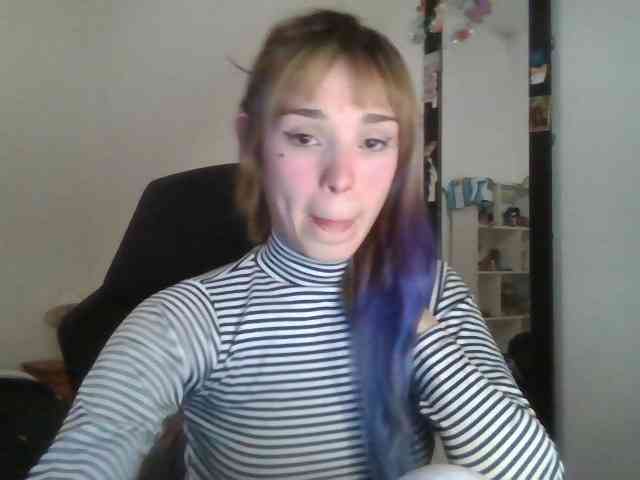 loletabb bongacams live cam model
