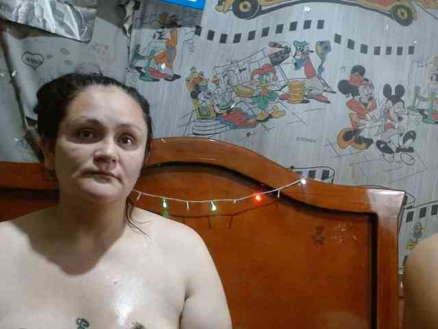 Coupleanal bongacams live cam model