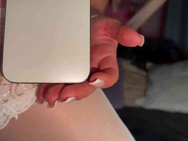 PinkFoxya bongacams live cam model