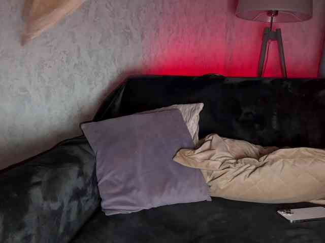 PinkFoxya bongacams live cam model