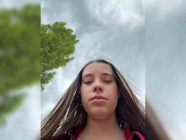 FunnyBanny0312 bongacams live cam model