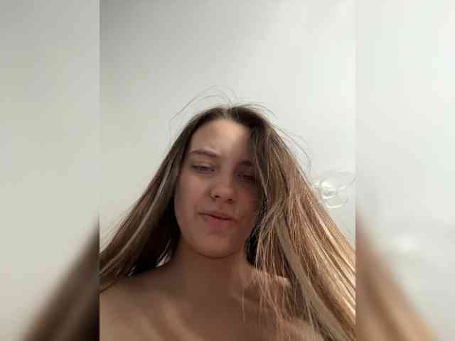 FunnyBanny0312 bongacams live cam model