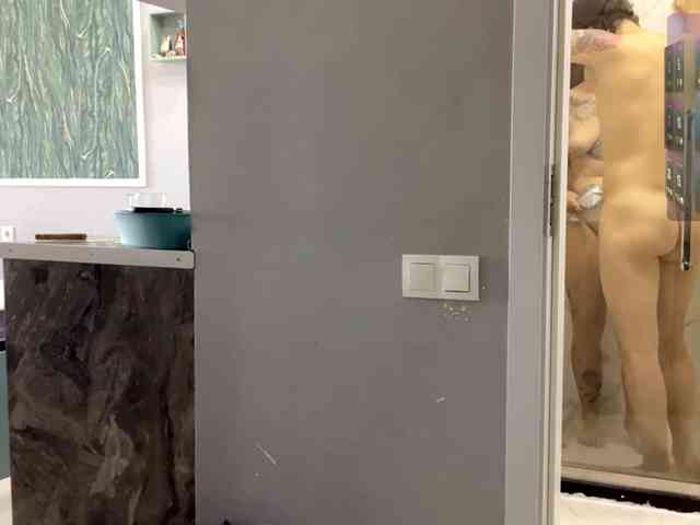 Naughty-Mailey bongacams live cam model