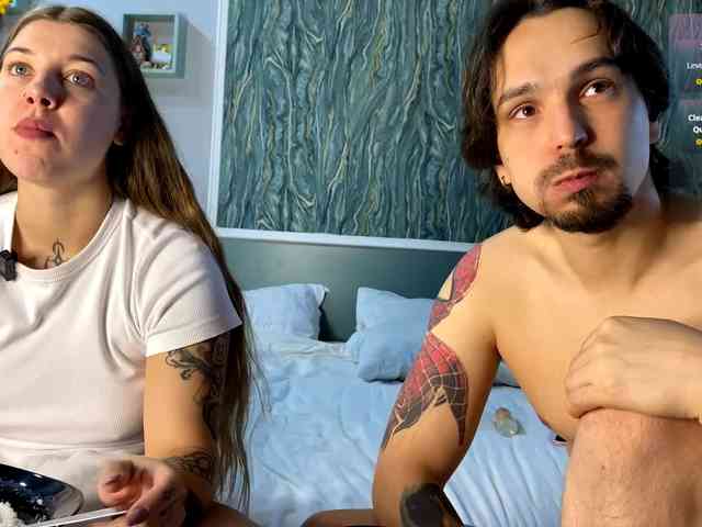 Naughty-Mailey bongacams live cam model