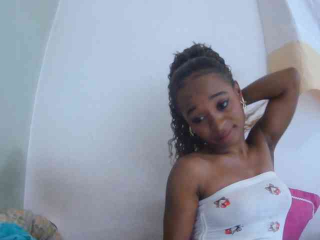 Chou1 bongacams live cam model