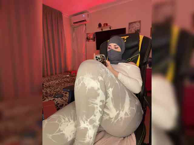 Plennica bongacams live cam model