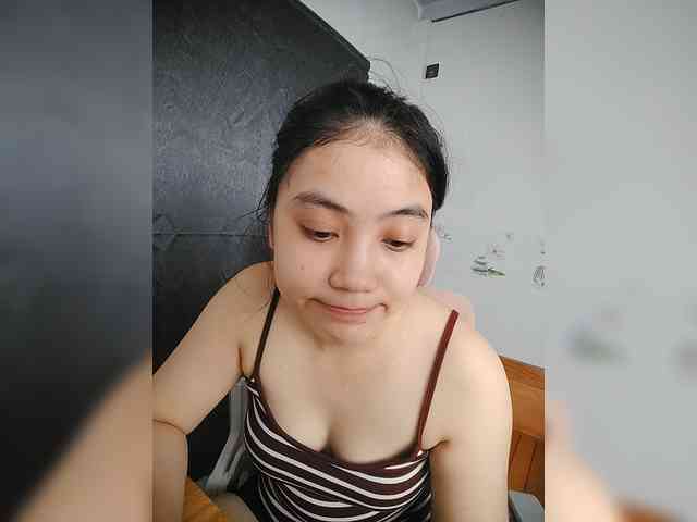 truc11 bongacams live cam model