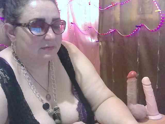 youdreamkatya bongacams live cam model