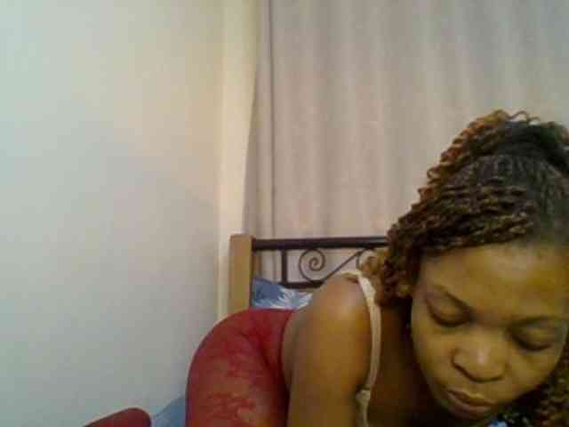 brianna254 bongacams live cam model