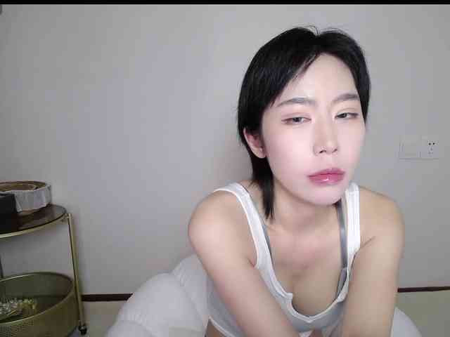 KaWaYi-168 bongacams live cam model