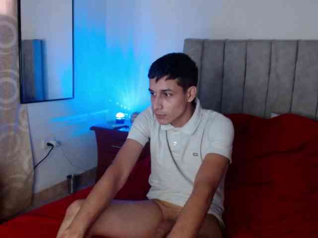 dangerouspassion bongacams live cam model
