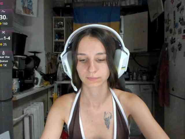 KikNika bongacams live cam model