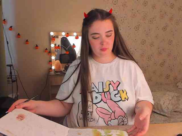 Alicenextdoor bongacams live cam model