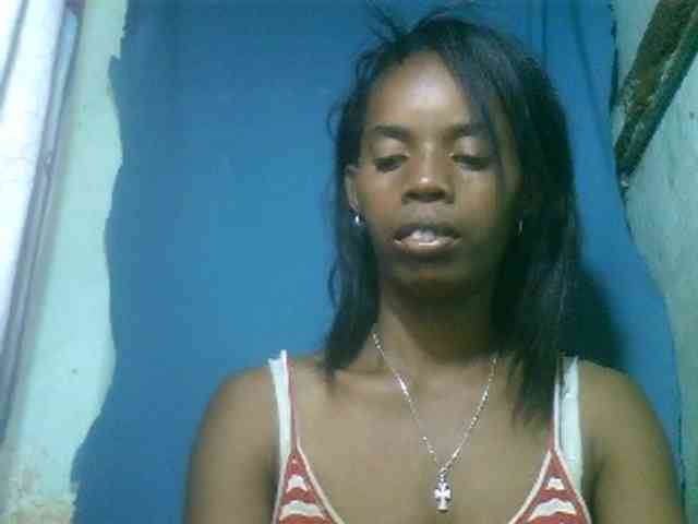 Fanihsexy bongacams live cam model