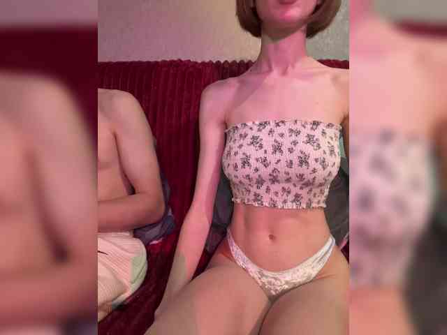 NaughtyDuo bongacams live cam model