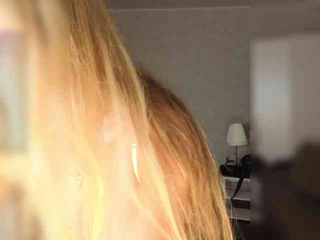 GiaVibey bongacams live cam model