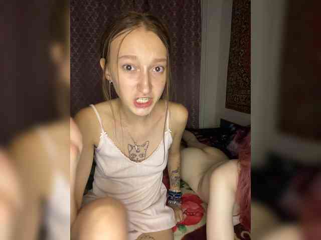 mayadashaaa bongacams live cam model