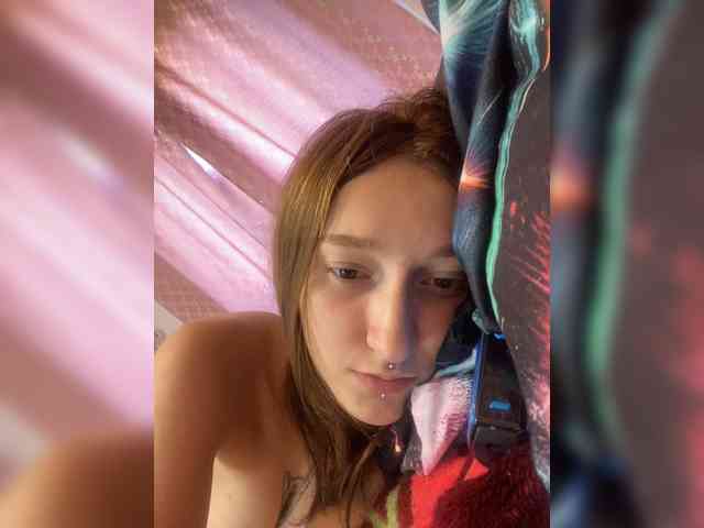 mayadashaaa bongacams live cam model