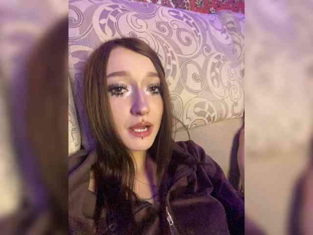 mayadashaaa bongacams live cam model