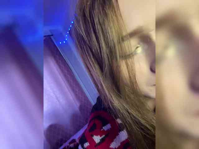 mayadashaaa bongacams live cam model