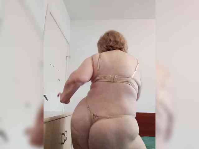 KASANDRABOLOSHKA bongacams live cam model