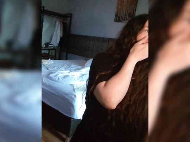 TemptingFable bongacams live cam model