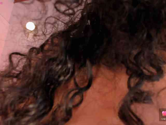 KylieJenkins bongacams live cam model