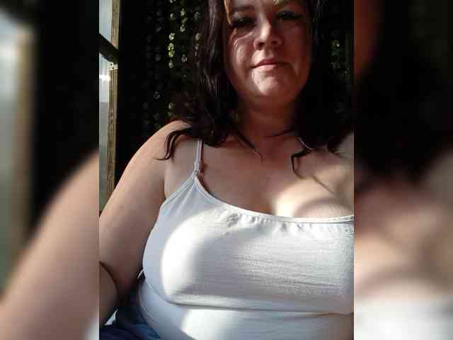 AnnaVictoriaa bongacams live cam model
