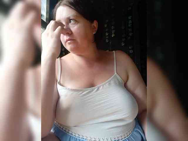 AnnaVictoriaa bongacams live cam model