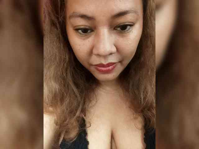 DianeHansen10 bongacams live cam model