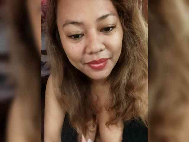 DianeHansen10 bongacams live cam model