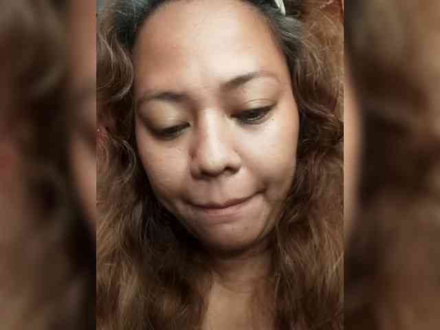 DianeHansen10 bongacams live cam model