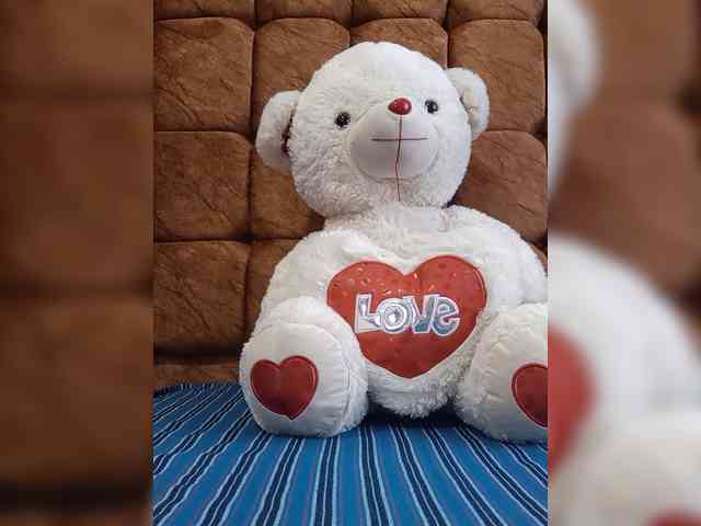 CandyLove bongacams live cam model