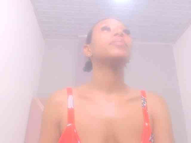 bitch-naughty bongacams live cam model
