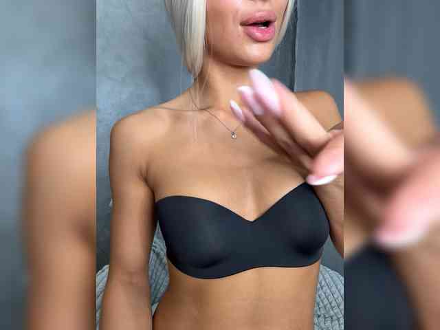 Viki-05 bongacams live cam model