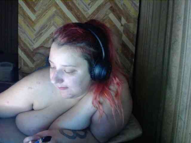 terryfoks bongacams live cam model