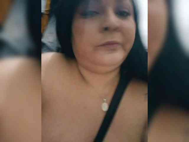 me1any2025-model-az9123 bongacams live cam model