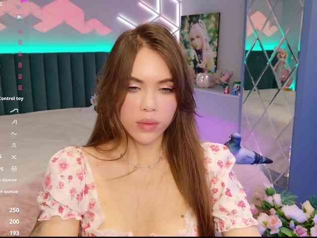 MimiFors bongacams live cam model