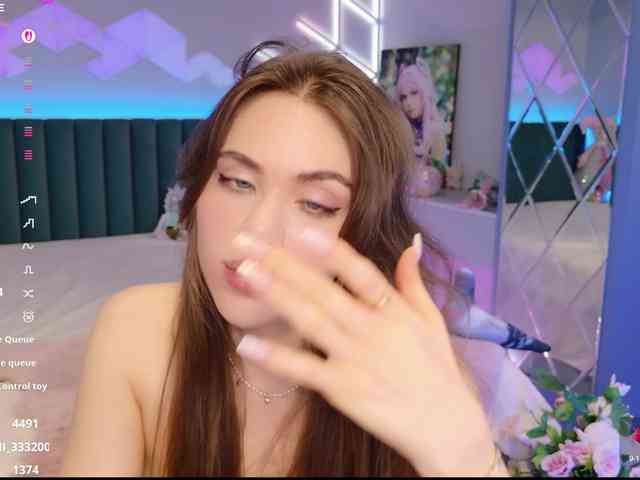 MimiFors bongacams live cam model