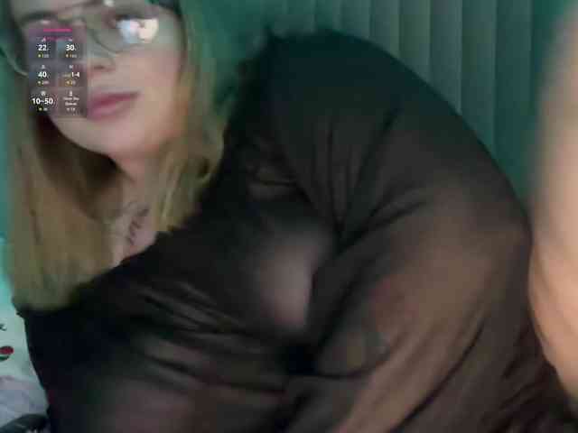 Divana-1 bongacams live cam model
