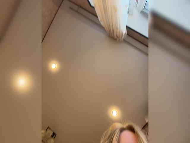 SweetyUAngel bongacams live cam model