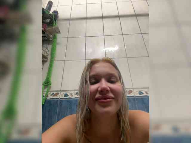 Arisharisha bongacams live cam model